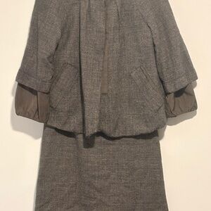 Women's Gray Two-Piece Skirt Set - Tailored Wool-Blend Style